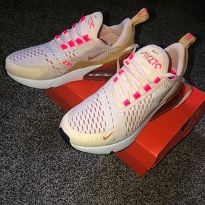 Nike Air Max 270